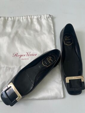 Roger Vivier Black Patent Leather Ballet style Flats with Gold Buckle